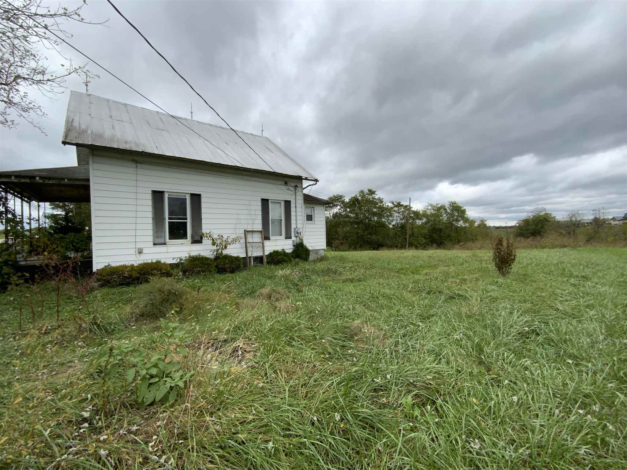 102 Augusta Chatham Road Augusta, KY 41002 - Photo 4 of 10 Gallery Image 4