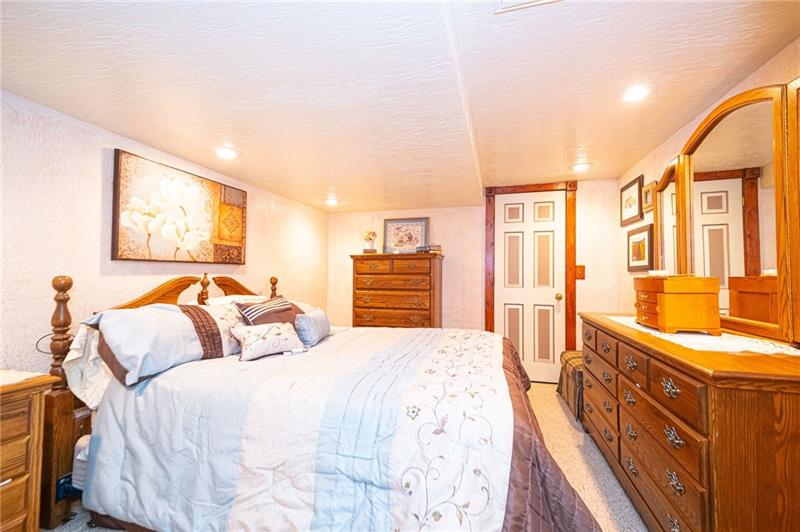 1171 Rte 908 Natrona Heights, PA 15065 - Photo 19 of 24 Gallery Image 19