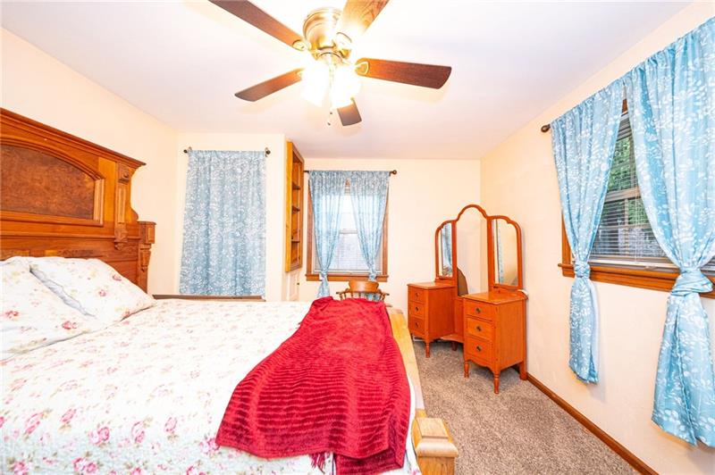 1171 Rte 908 Natrona Heights, PA 15065 - Photo 6 of 24 Gallery Image 6