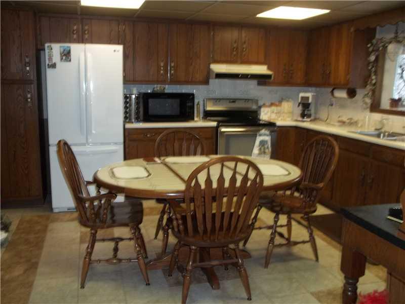 1817 Pulaski Road New Castle, PA 16105 - Photo 3 of 9 Kitchen.