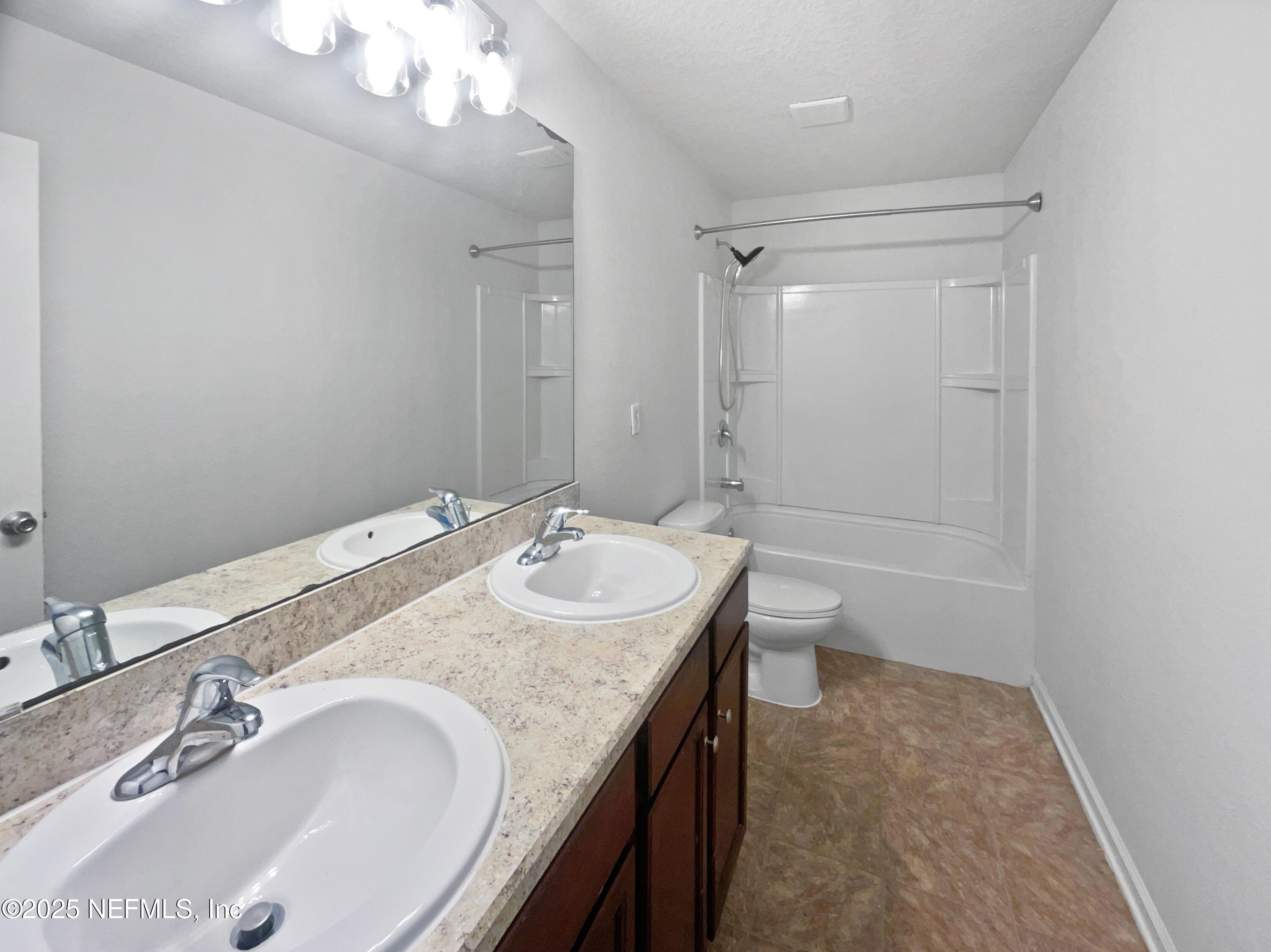 10306 Magnolia Ridge Road Jacksonville, FL 32210 - Photo 17 of 23 listing_16
