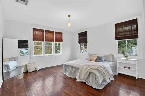 $775,000 | 59 Fontainebleau Drive, New Orleans, LA 70125