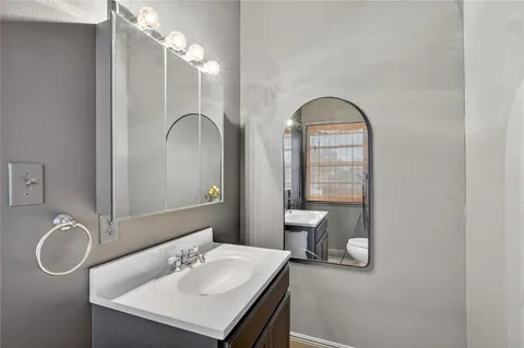 $775,000 | 59 Fontainebleau Drive, New Orleans, LA 70125