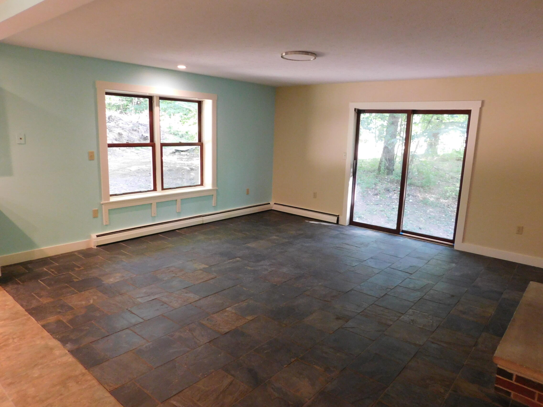 217 Railroad Avenue Springvale, ME 04083 - Photo 12 of 49 DSCN2529