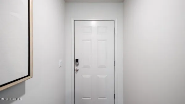 $249,900 | 251 Trace Drive, Pearl, MS 39208