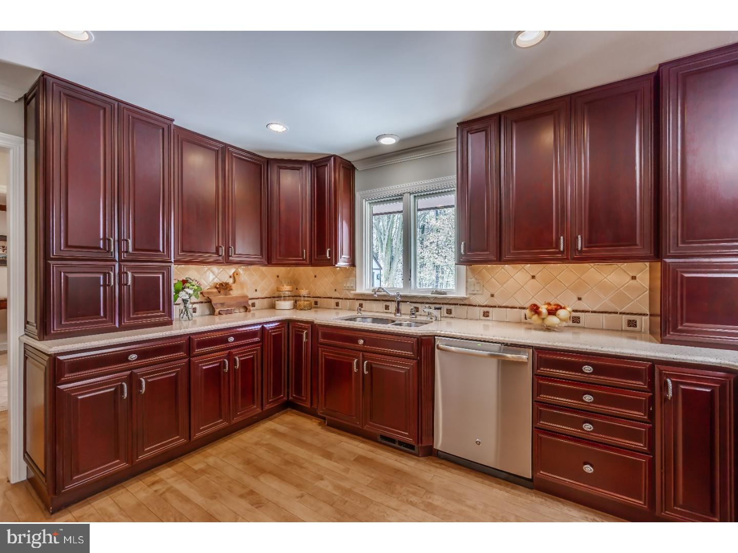 26 Bolingbroke Road West Chester, PA 19382 - Photo 9 of 25 Gallery Image 9