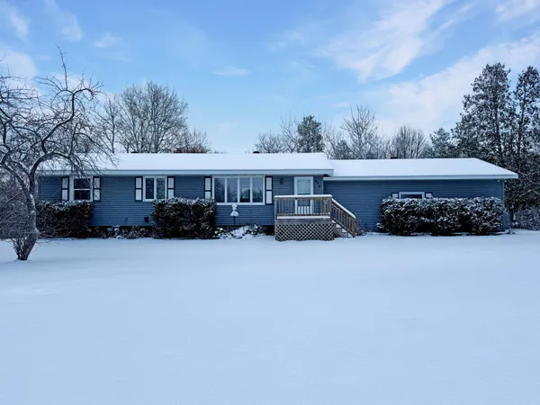 $185,000 | 410 Stoner Avenue Northeast, Bemidji, MN 56601