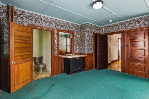 $1,200,000 | 20 Fair Street, Newport, RI 02840