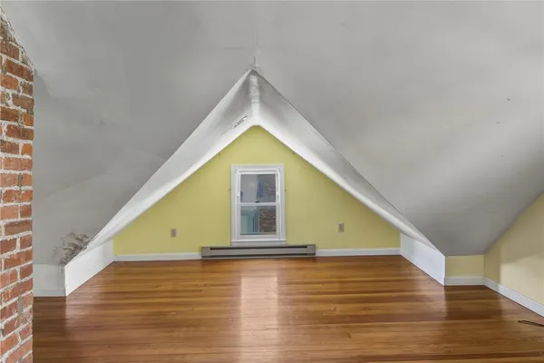 $1,200,000 | 20 Fair Street, Newport, RI 02840