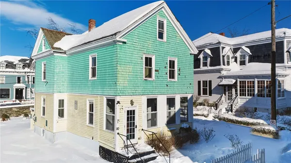 $1,200,000 | 20 Fair Street, Newport, RI 02840
