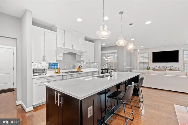 $1,544,900 | 9091 Bear Branch Place, Fairfax, VA 22031