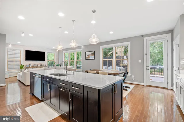 $1,544,900 | 9091 Bear Branch Place, Fairfax, VA 22031