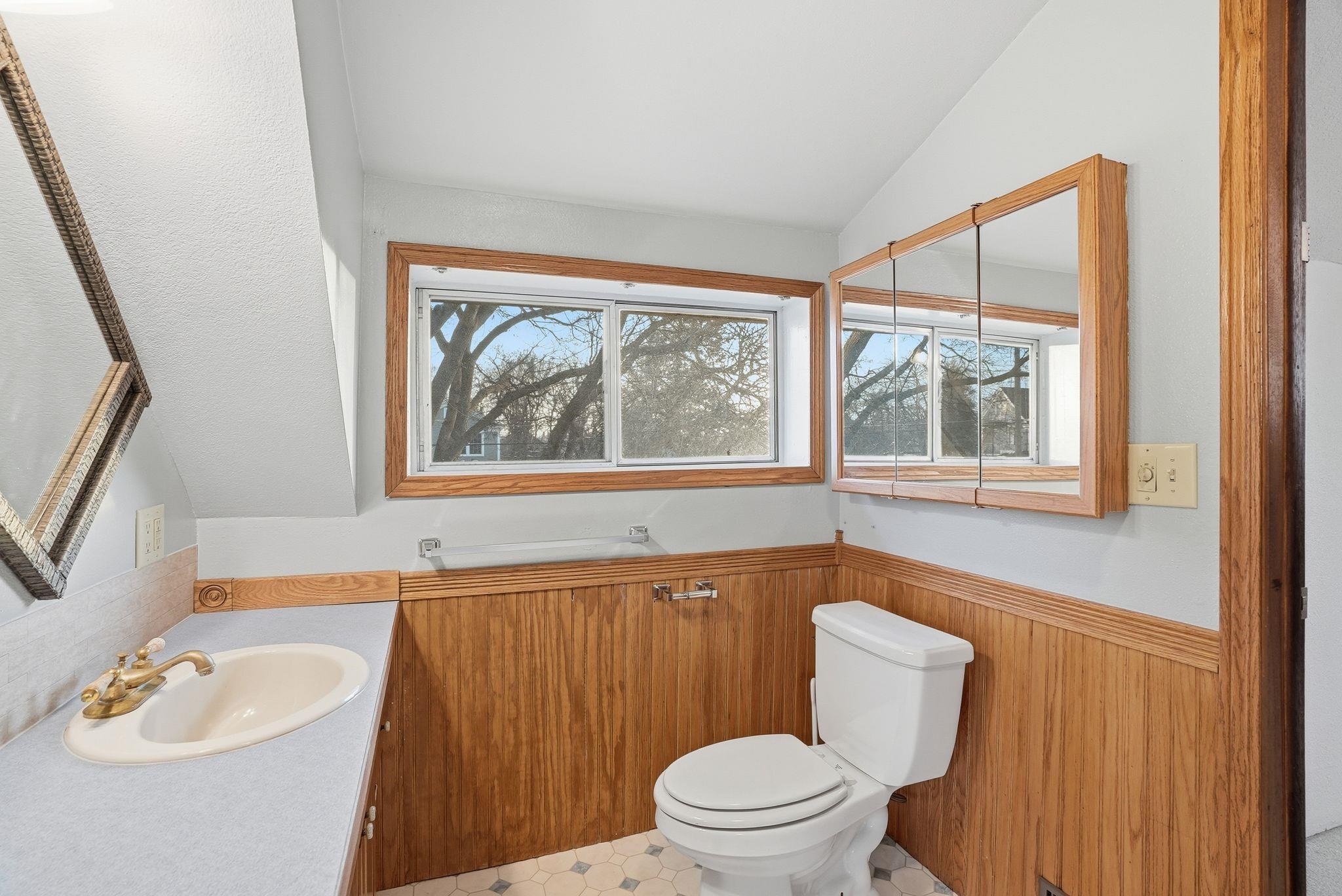 907 West Fairview Avenue Spokane, WA 99205 - Photo 12 of 16