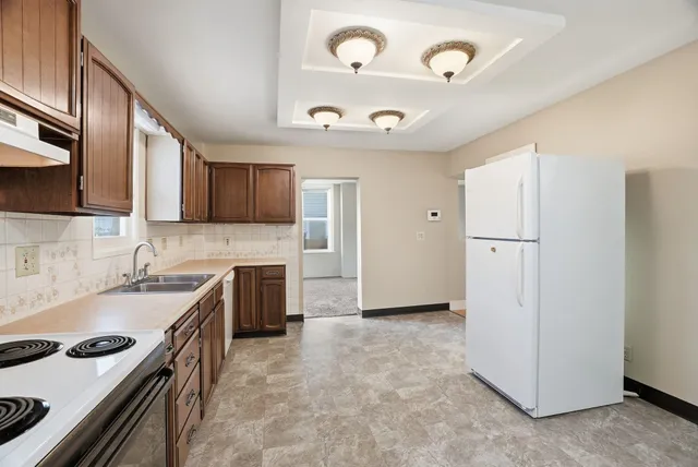 $325,000 | 907 West Fairview Avenue, Spokane, WA 99205