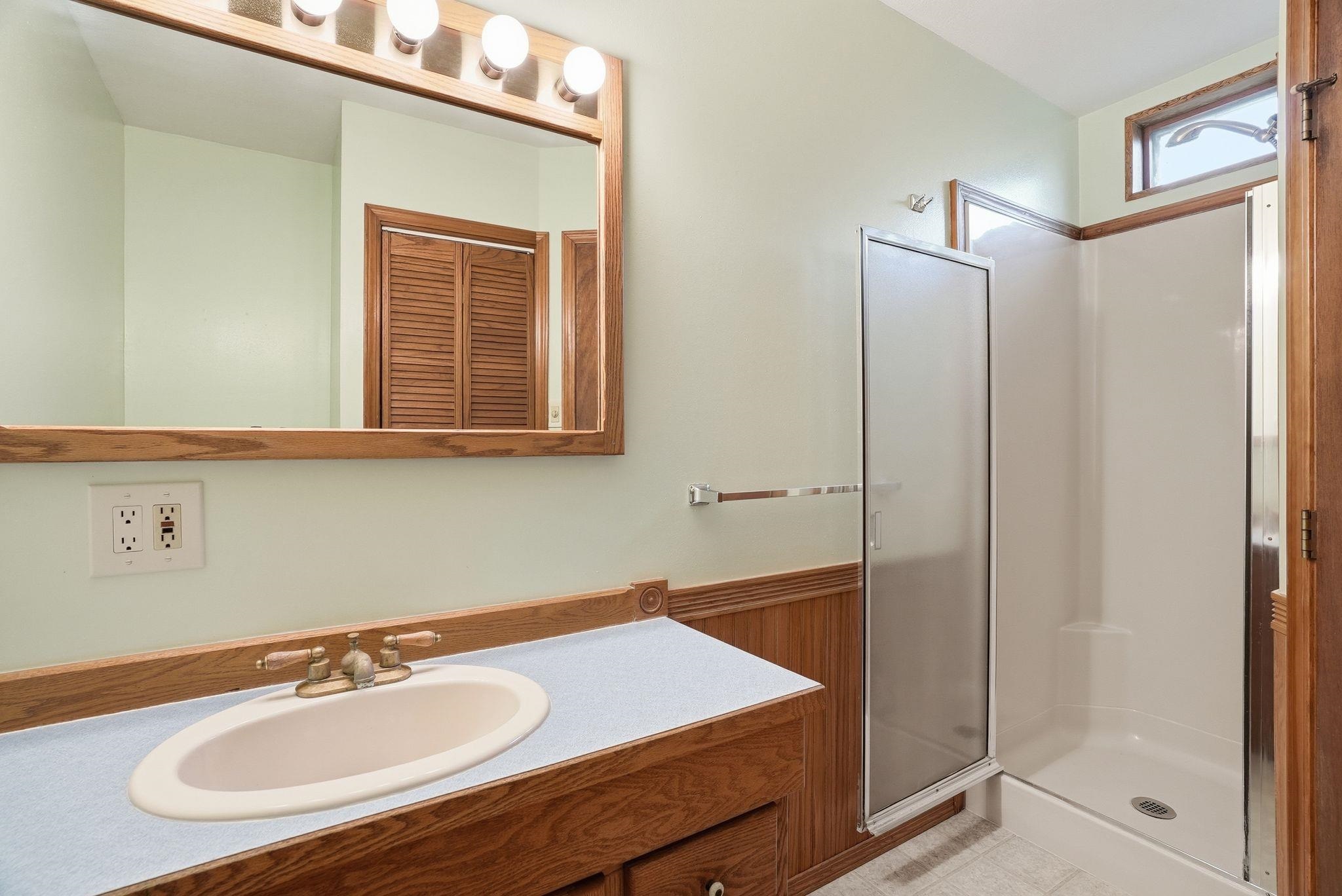 907 West Fairview Avenue Spokane, WA 99205 - Photo 8 of 16