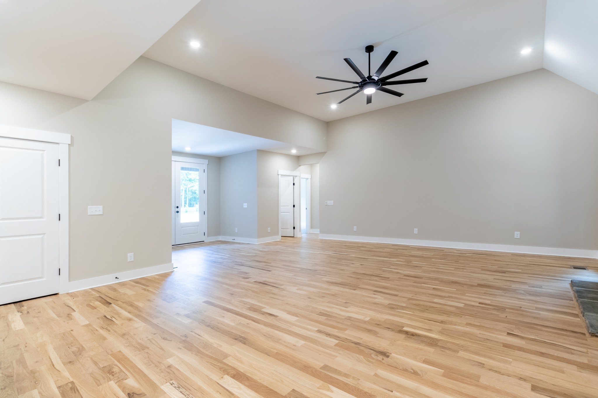 1191 Hangar Road Springfield, TN 37172 - Photo 5 of 25