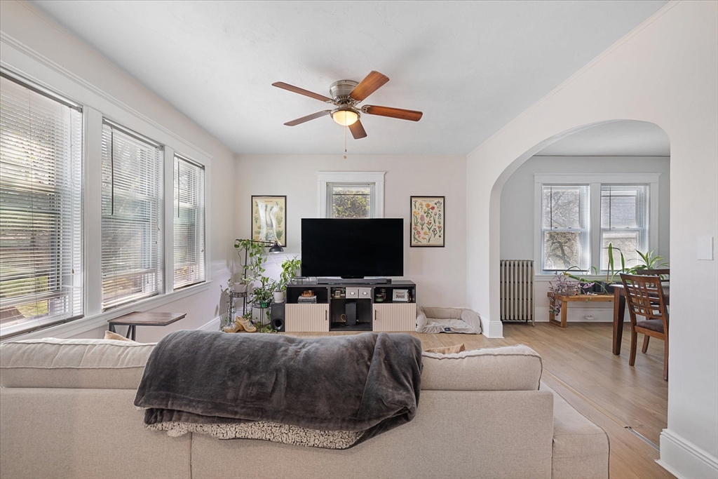 39 Boyd Street Worcester, MA 01606 - Photo 11 of 36