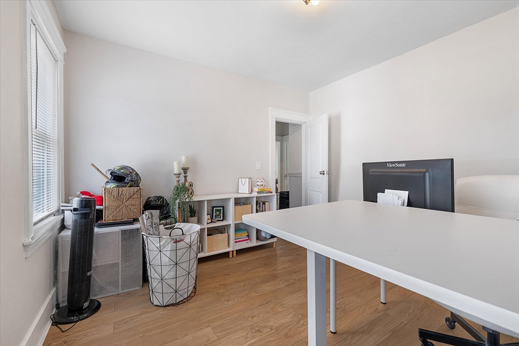 39 Boyd Street Worcester, MA 01606 - Photo 18 of 36