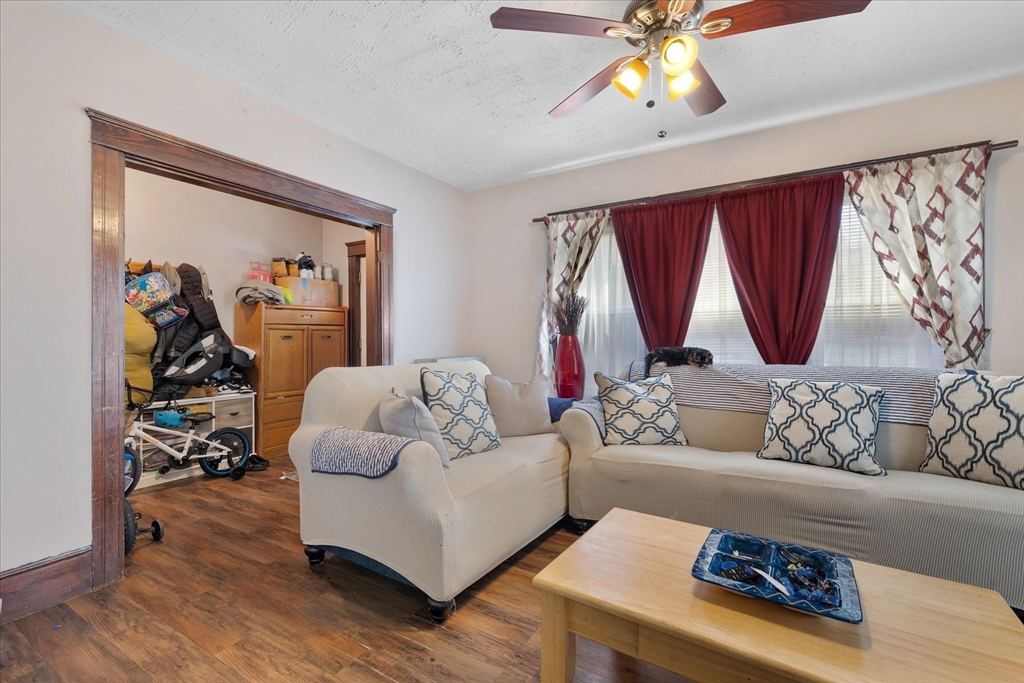 39 Boyd Street Worcester, MA 01606 - Photo 22 of 36