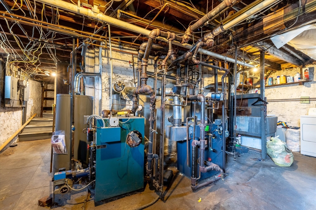 39 Boyd Street Worcester, MA 01606 - Photo 35 of 36