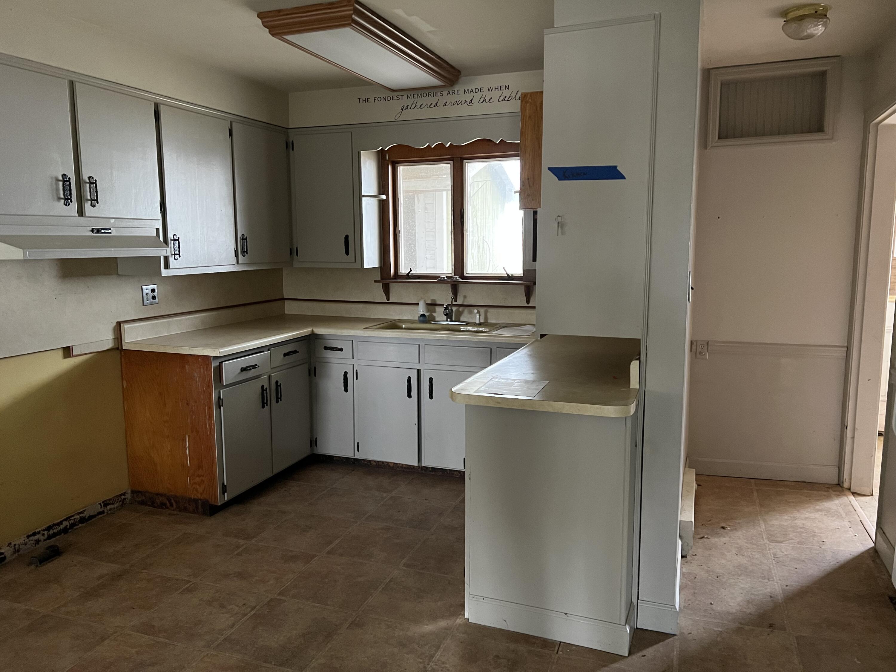 180 East Main Street Benton Ridge, OH 45816 - Photo 7 of 28