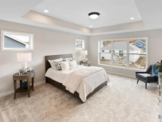 $799,990 | 7422 Waverly Avenue, Shakopee, MN 55379