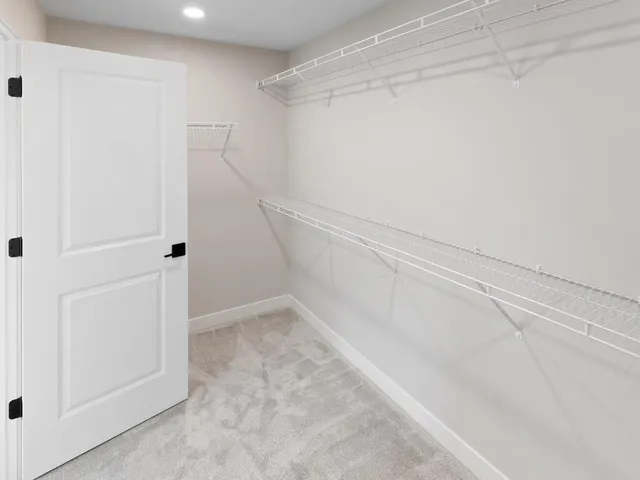 $799,990 | 7422 Waverly Avenue, Shakopee, MN 55379