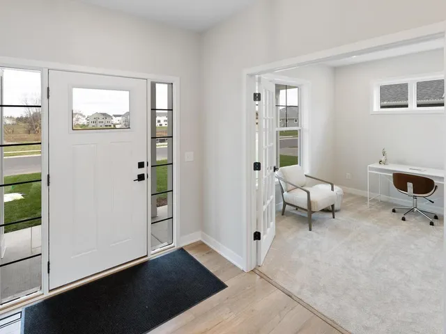 $799,990 | 7422 Waverly Avenue, Shakopee, MN 55379