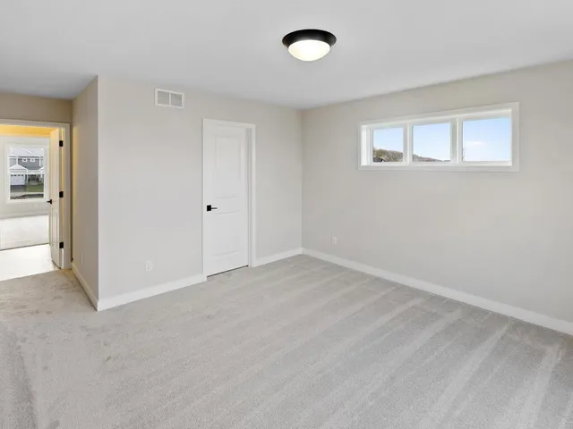 $799,990 | 7422 Waverly Avenue, Shakopee, MN 55379