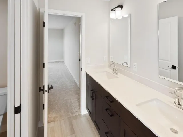 $799,990 | 7422 Waverly Avenue, Shakopee, MN 55379