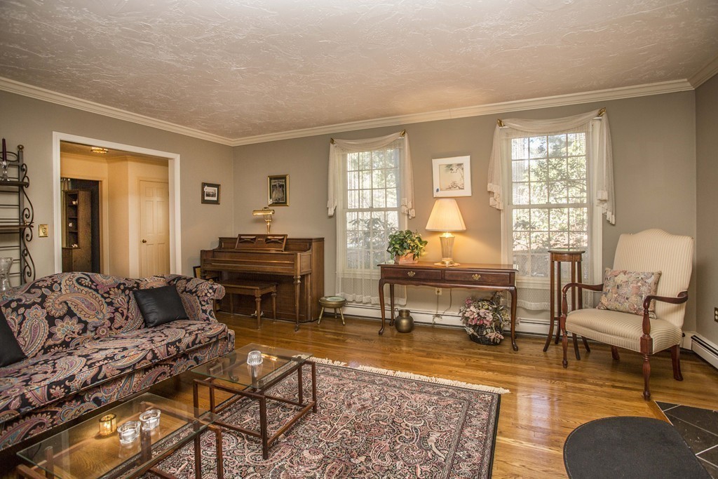 15 Virginia Ridge Road Sudbury, MA 01776 - Photo 6 of 16 a living room with furniture and a window