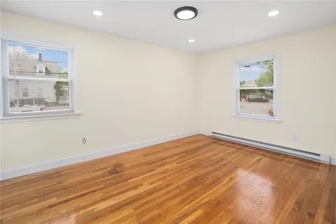 $649,900 | 370 Montgomery Avenue, Cranston, RI 02905