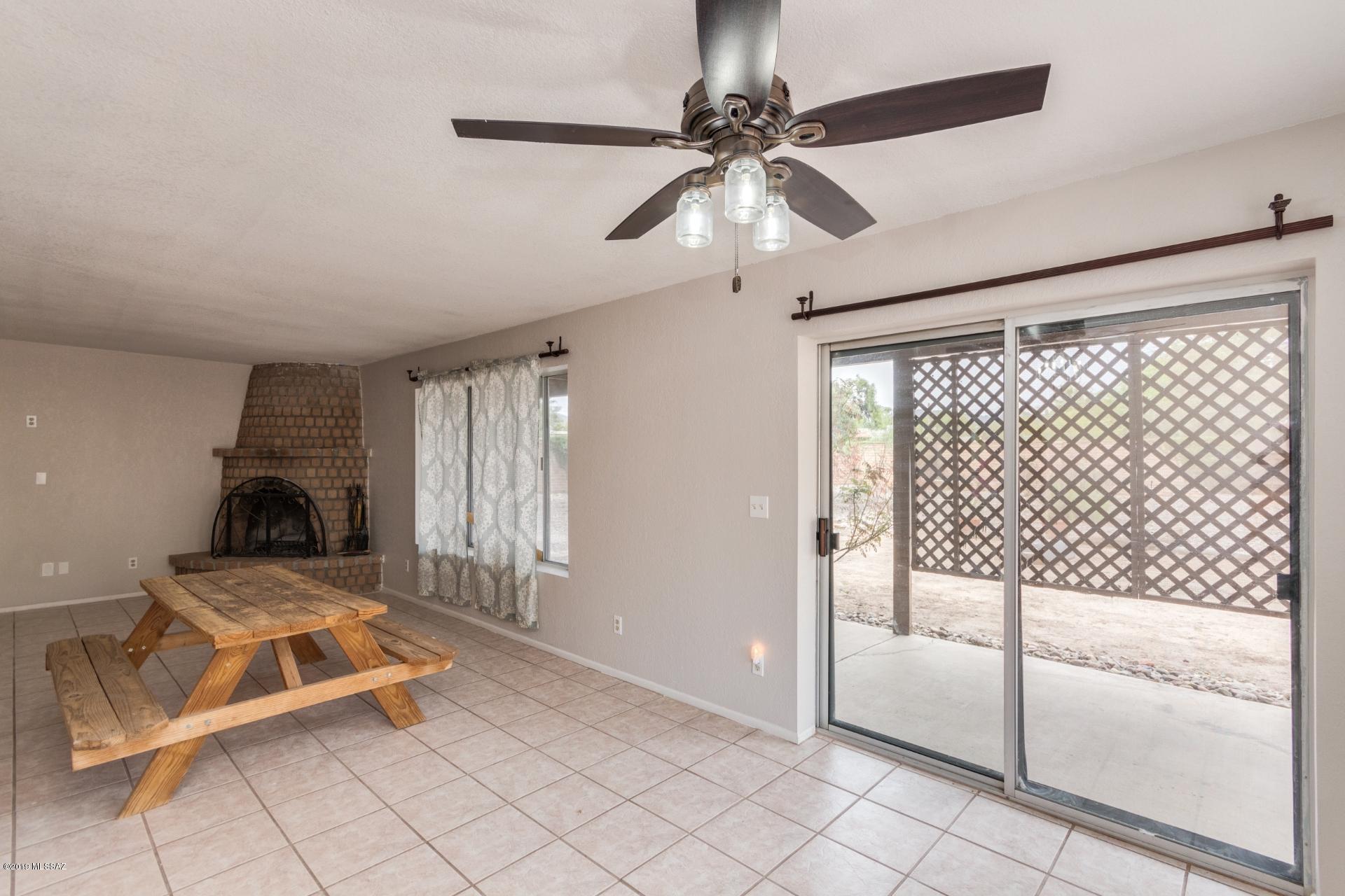 2541 North Shannon Road Tucson, AZ 85745 - Photo 12 of 36 Gallery Image 12