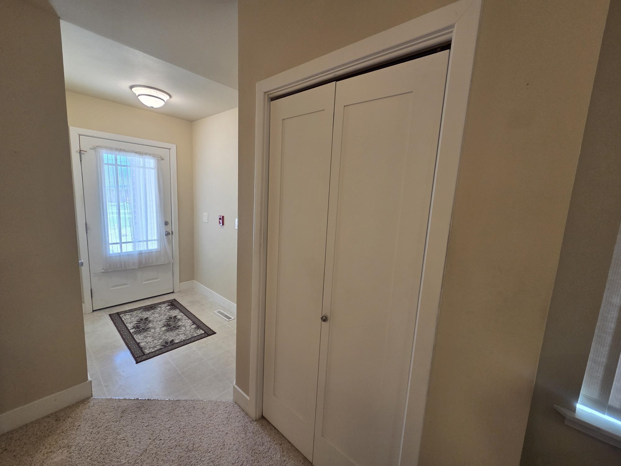 1020 Prospect Avenue, Unit 8 Portage, WI 53901 - Photo 14 of 34