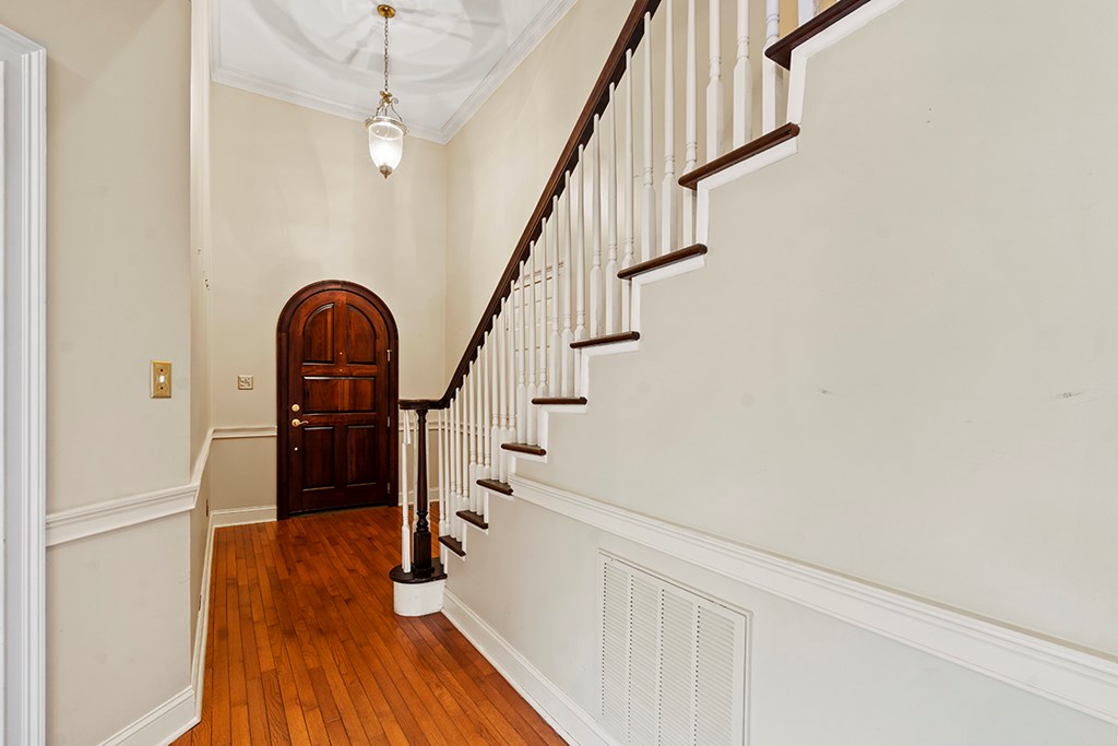 106 Village Road Greenwood, SC 29649 - Photo 4 of 38 Gallery Image 4
