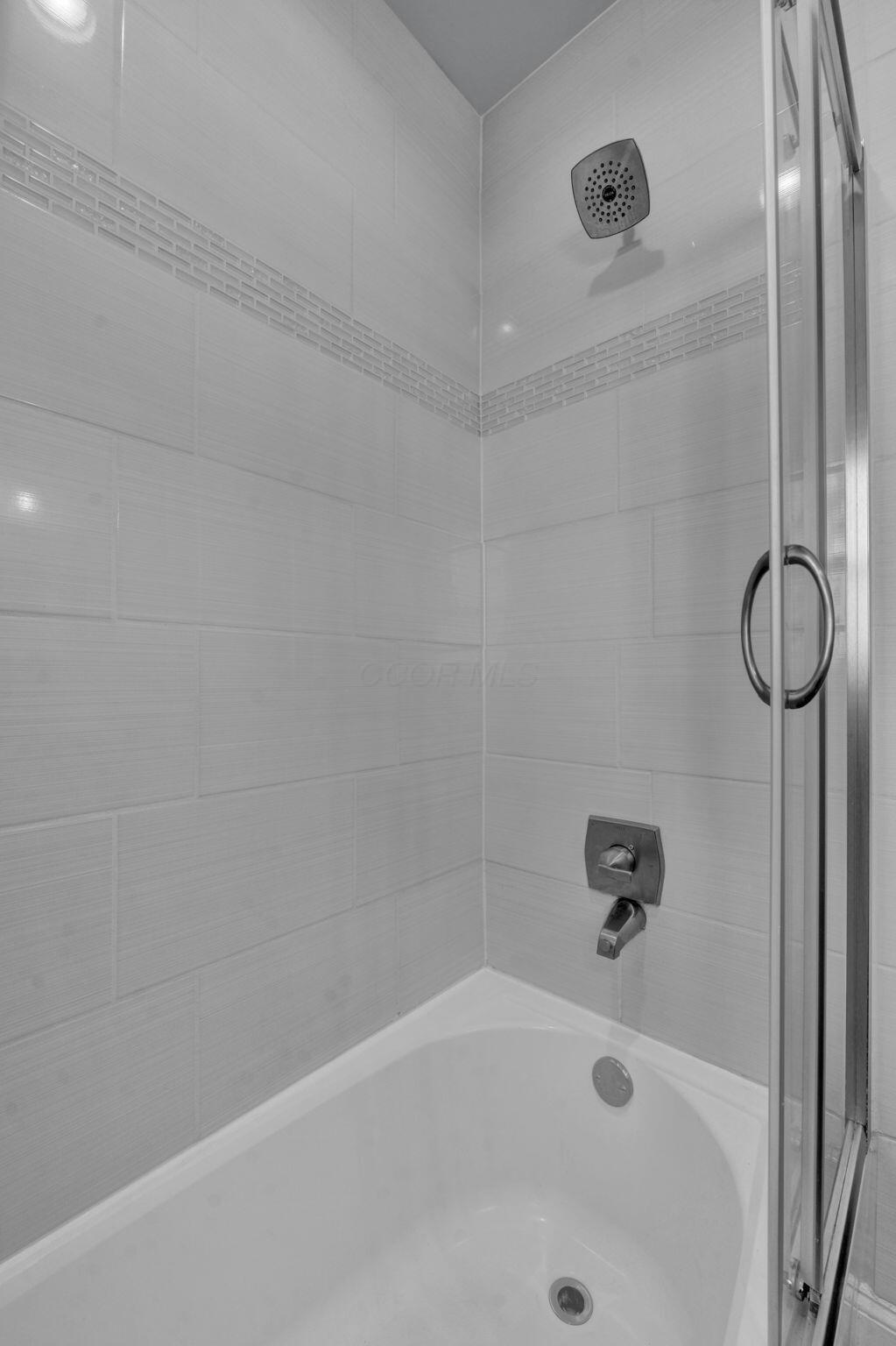 128 Blenheim Road Columbus, OH 43214 - Photo 23 of 47 31-web-or-mls-128-blenheim-rd