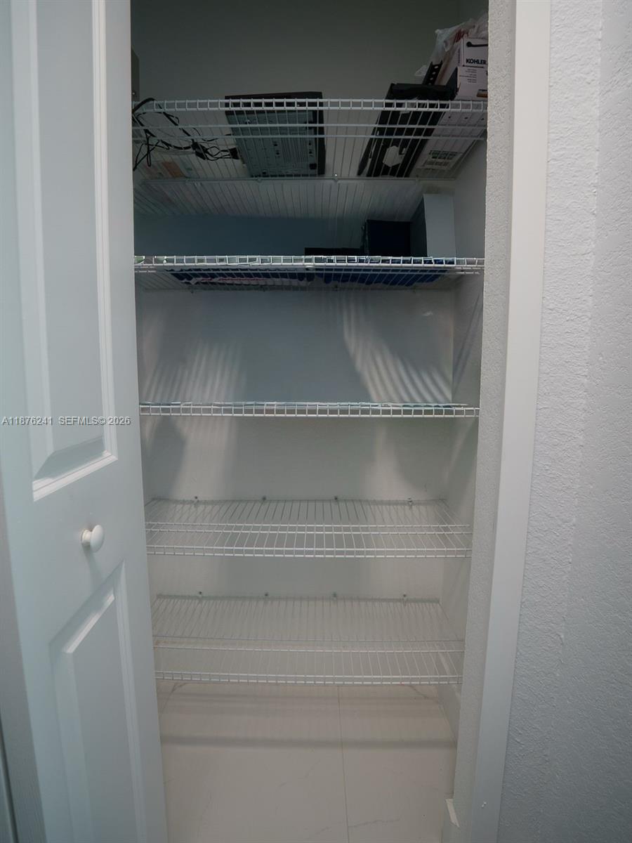 14478 Southwest 21st Street Miami, FL 33175 - Photo 14 of 42