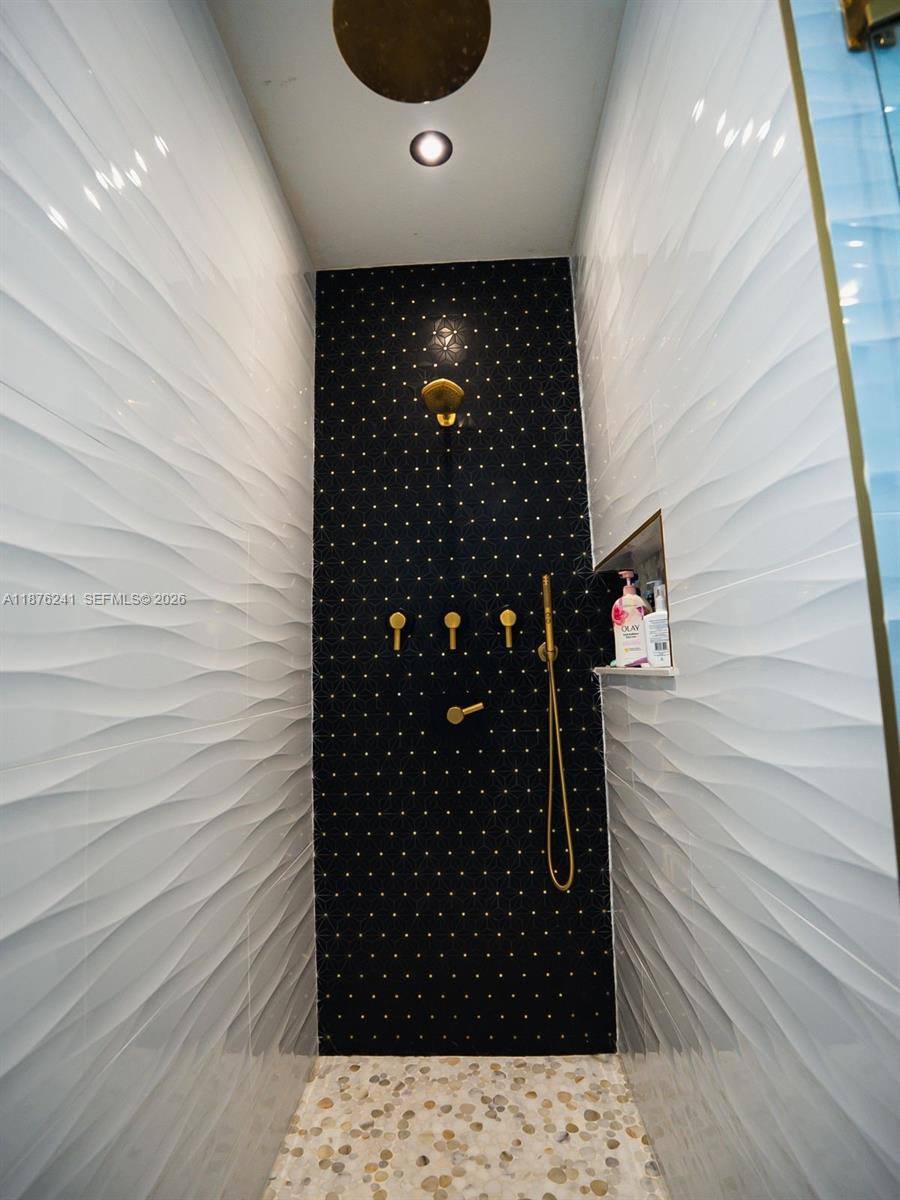 14478 Southwest 21st Street Miami, FL 33175 - Photo 22 of 42 a bathroom with a shower