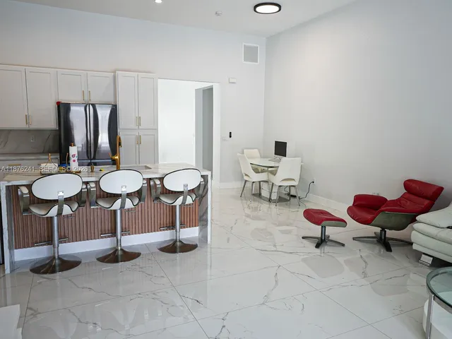 $1,199,000 | 14478 Southwest 21st Street, Miami, FL 33175