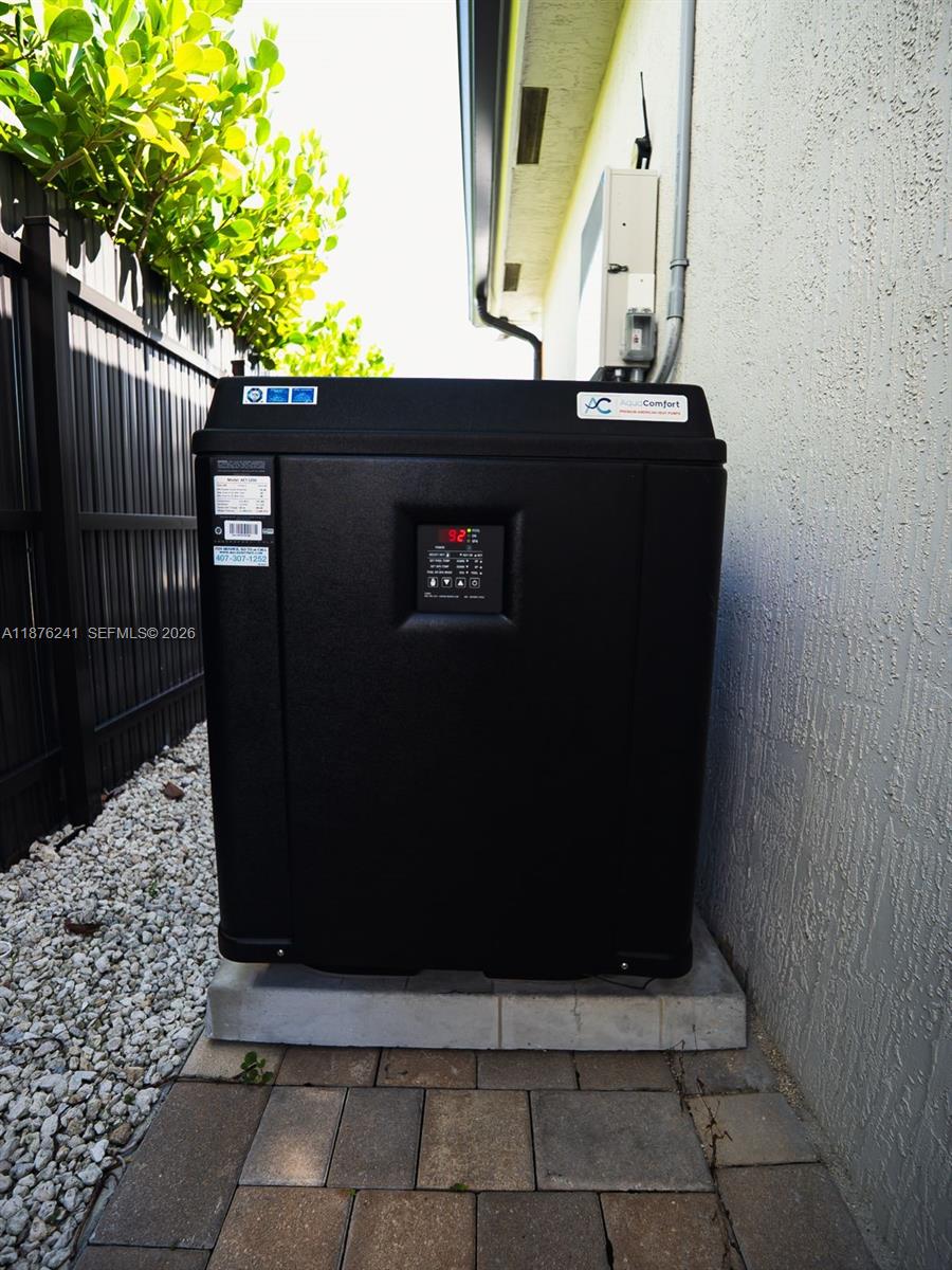 14478 Southwest 21st Street Miami, FL 33175 - Photo 5 of 42 a view of outdoor space