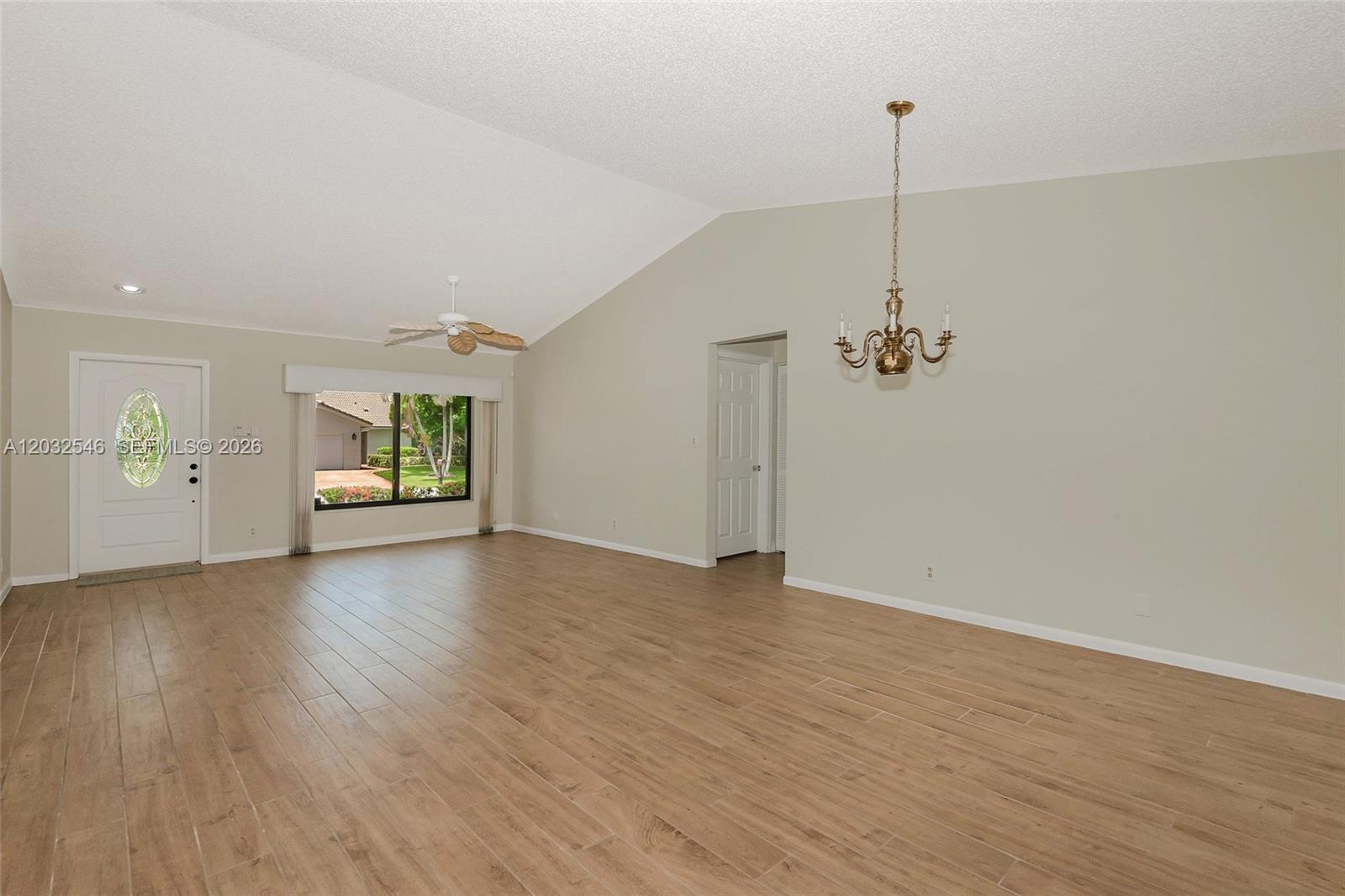 7905 Cloverfield Circle Boca Raton, FL 33433 - Photo 7 of 42