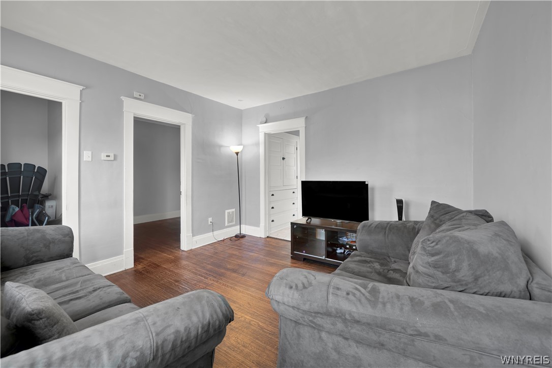 115 Grove Street Buffalo, NY 14207 - Photo 6 of 20