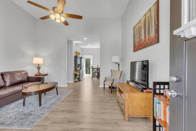 $305,000 | 313 Hardin Avenue, Dickson, TN 37055