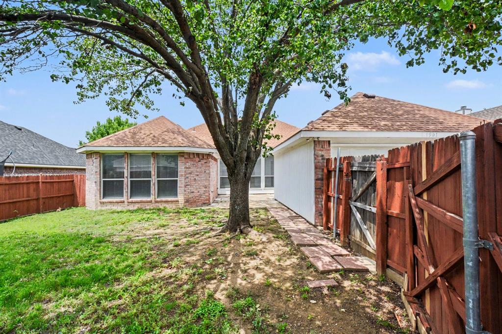 9901 Queens Road Frisco, TX 75035 - Photo 22 of 26