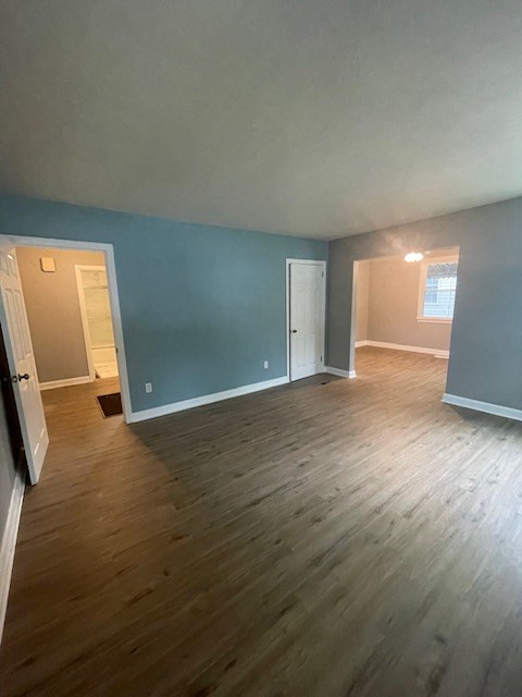 2910 Pecan Street Columbus, GA 31906 - Photo 2 of 6 Family Room