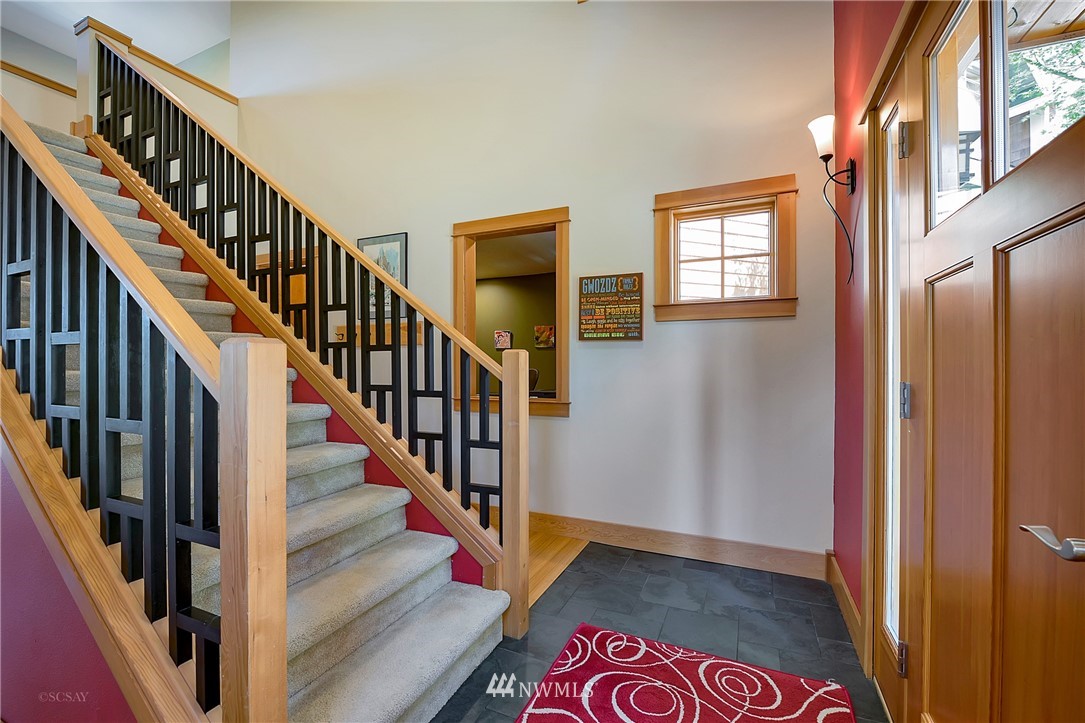 1232 Sandstone Way Bellingham, WA 98229 - Photo 3 of 25 Gallery Image 3