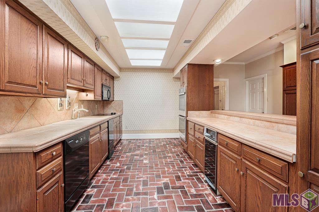 65 Jamestowne Court Baton Rouge, LA 70809 - Photo 15 of 30 Gallery Image 15