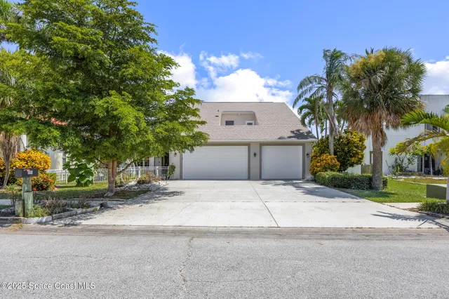 $614,900 | 805 West Central Boulevard, Cape Canaveral, FL 32920