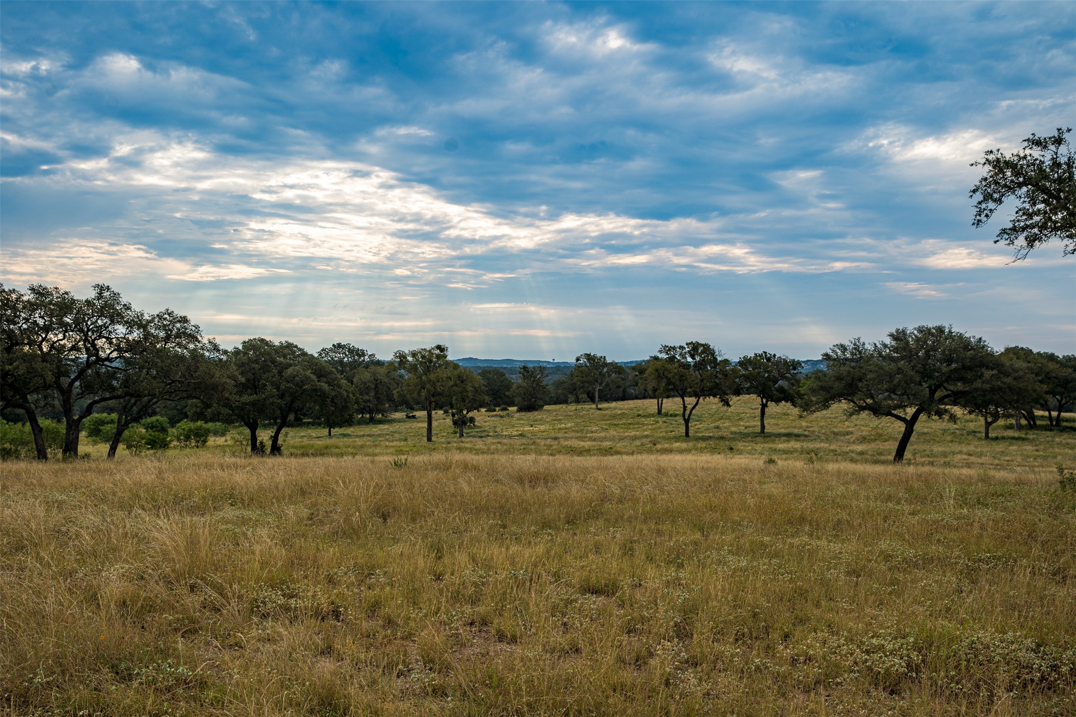 6 Dos Rios Way Marble Falls, TX 78654 - Photo 13 of 28 a view of tennis court