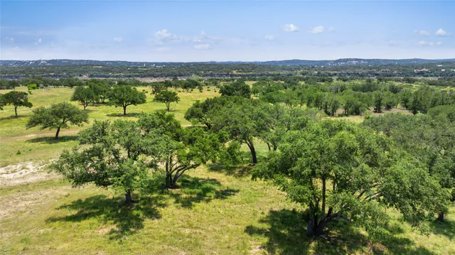 $5,875,000 | 6 Dos Rios Way, Marble Falls, TX 78654